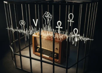 The Radio That Mobilized People: From Voice of Hope to Propaganda Tool