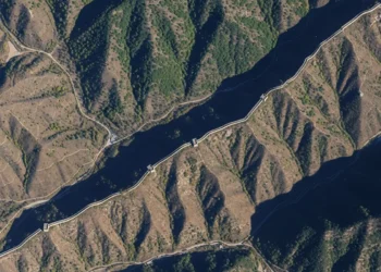 Satellite view showing sections of the Great Wall in landscape context.